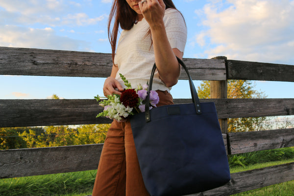 Grit Canvas Tote
