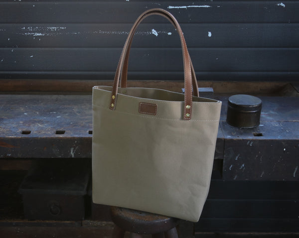Grit Canvas Tote