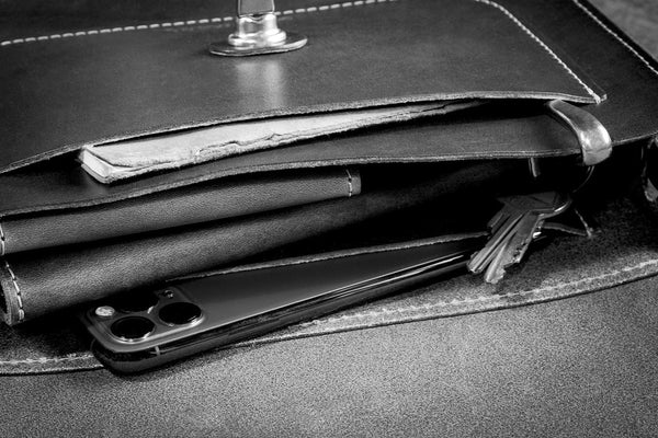 Emory Crossbody + Black