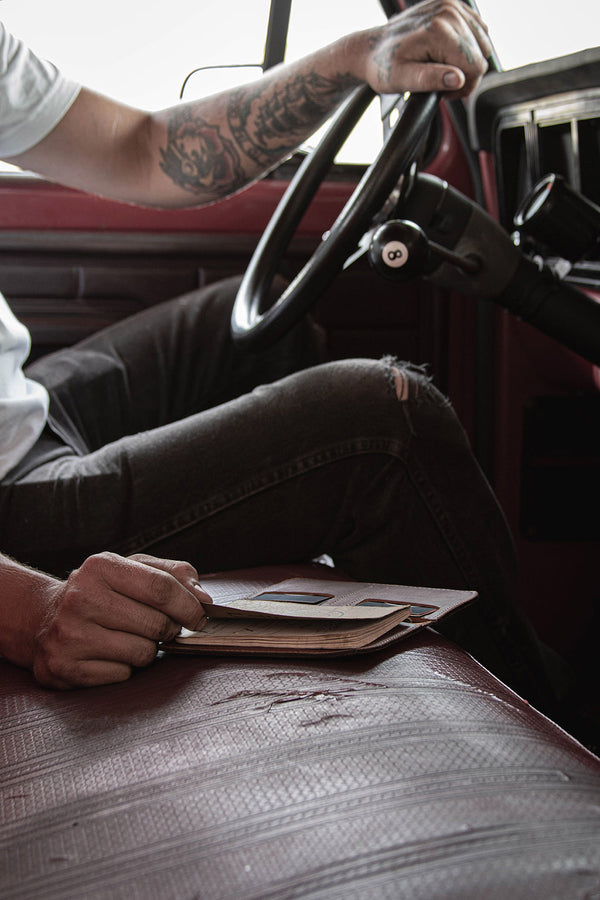Macklin & Gritwell Notes + Black