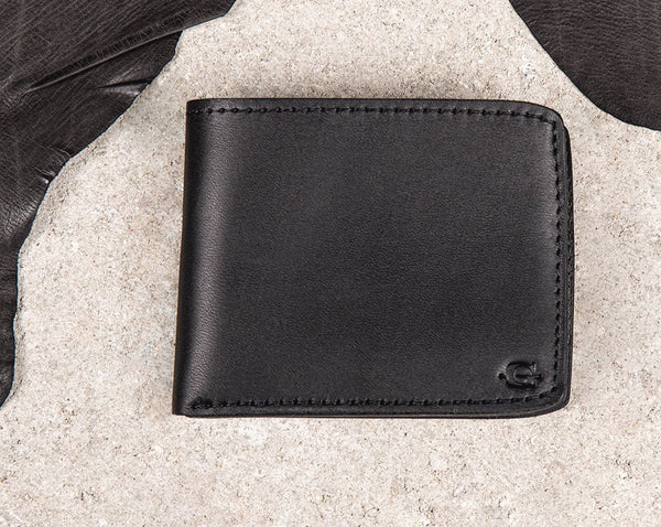 Oliver Bifold + Black