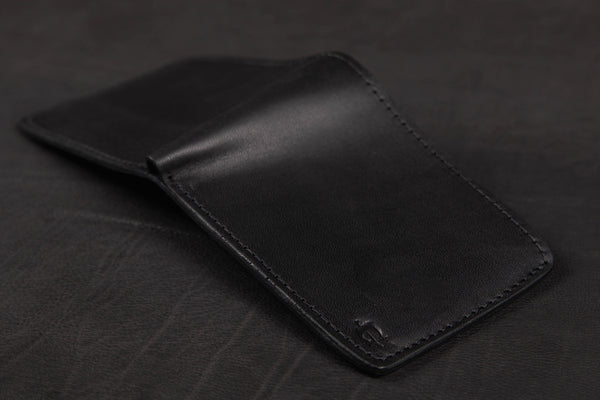 Oliver Bifold + Black